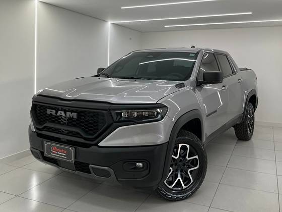 RAM RAMPAGE 2.0 HURRICANE 4 TURBO GASOLINA REBEL 4X4 AUTOMÁTICO